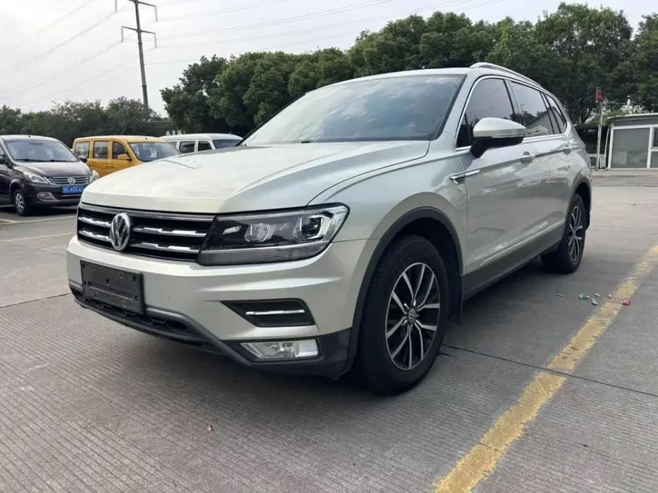 VOLKSWAGEN TIGUAN 2018, VIN N/A