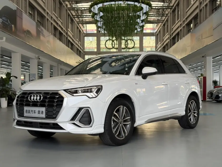 AUDI Q3 2023, VIN N/A