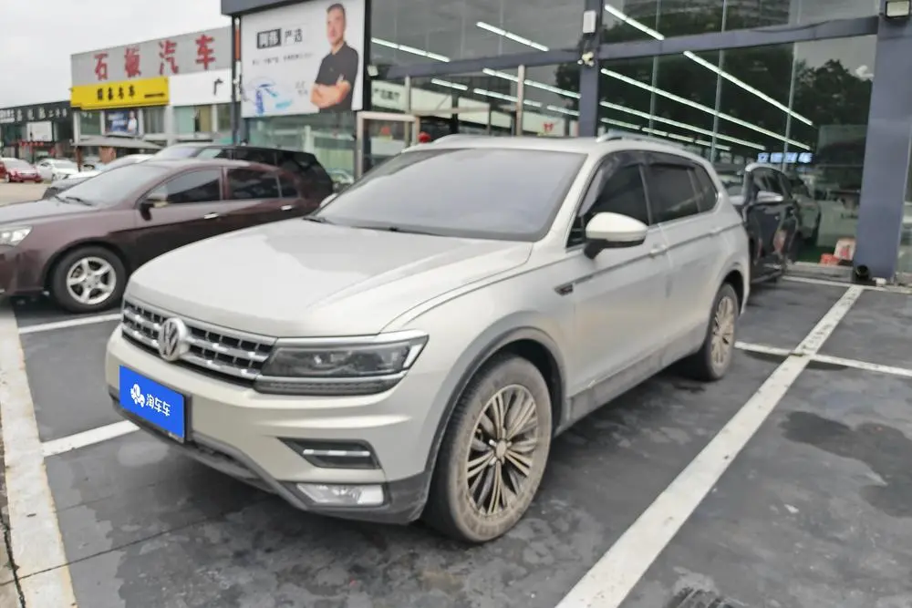 VOLKSWAGEN TIGUAN 2018, VIN N/A