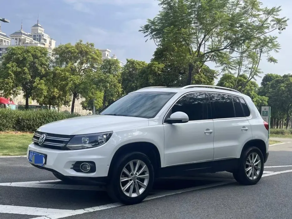 VOLKSWAGEN TIGUAN 2012, VIN N/A