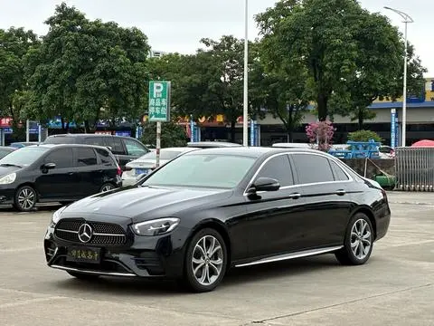 MERCEDES-BENZ E-KLASSE 2023, VIN N/A