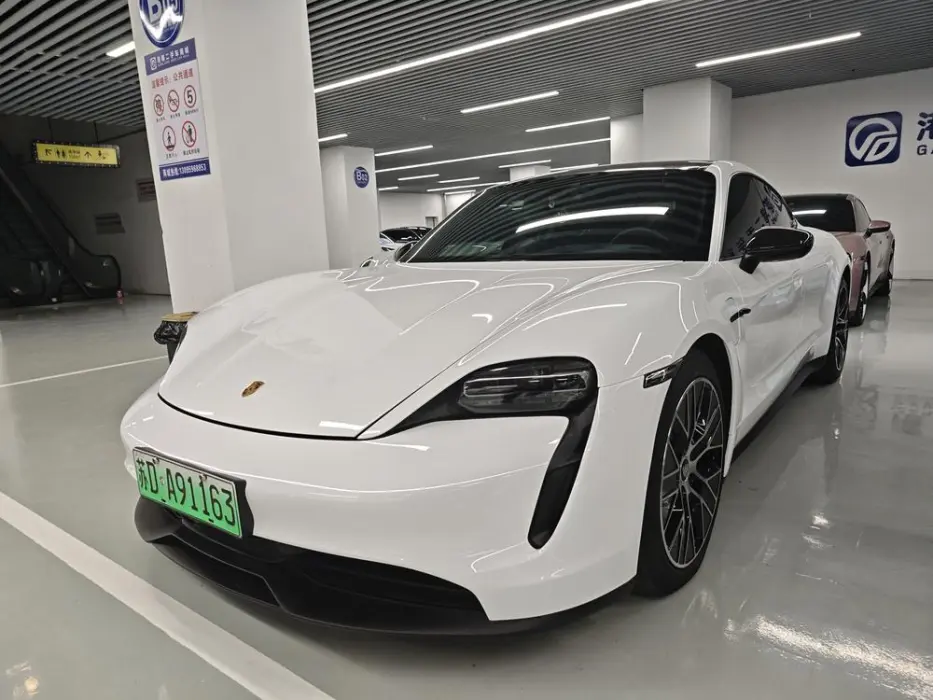 PORSCHE TAYCAN 2022, VIN N/A