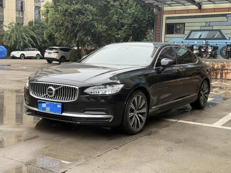 VOLVO S90 2023, VIN N/A