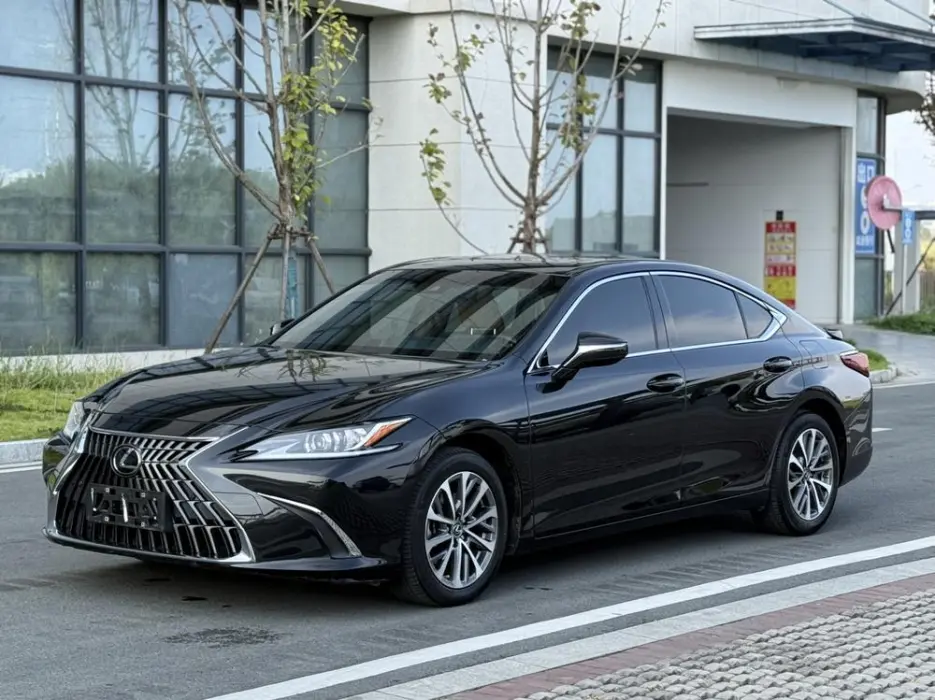 LEXUS ES 2023, VIN N/A