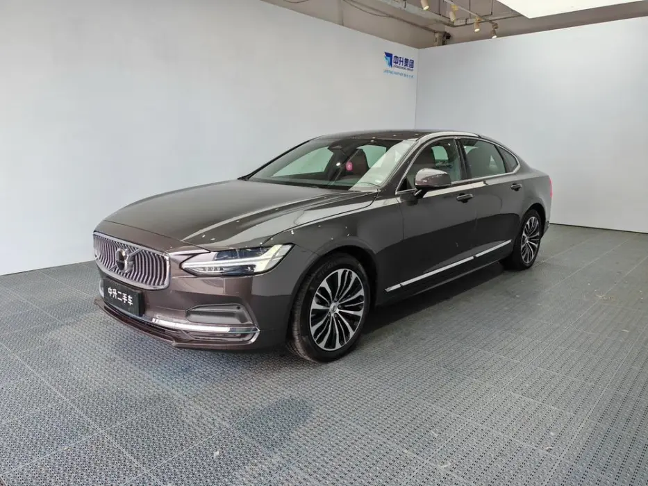 VOLVO S90 2025, VIN N/A