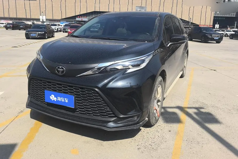 TOYOTA GRANVIA 2024, VIN N/A