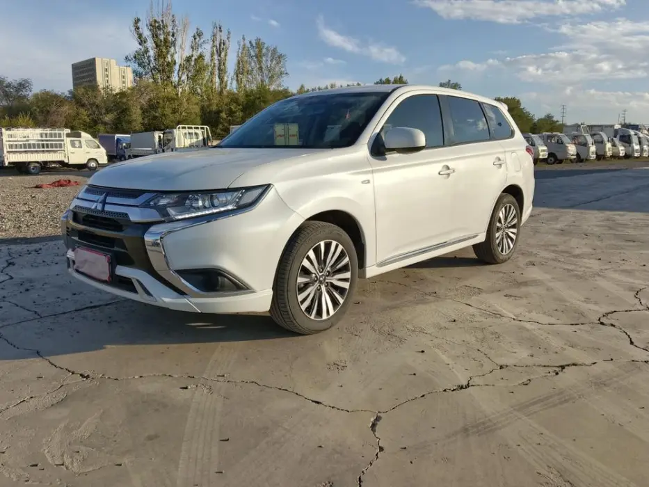 MITSUBISHI OUTLANDER 2023, VIN N/A