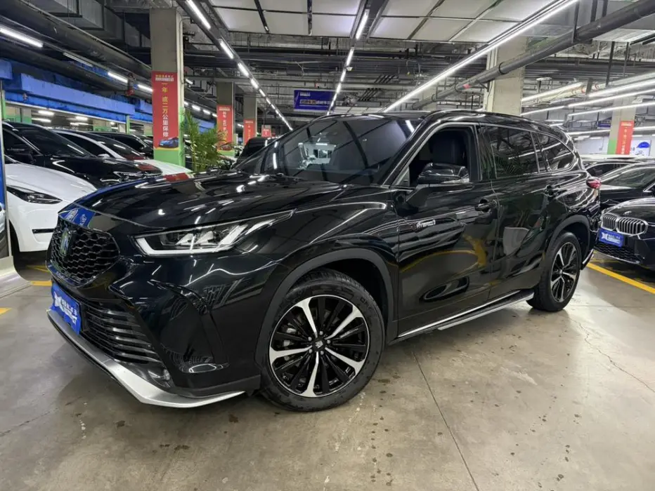 TOYOTA CROWN KLUGER (SUV) 2022, VIN N/A