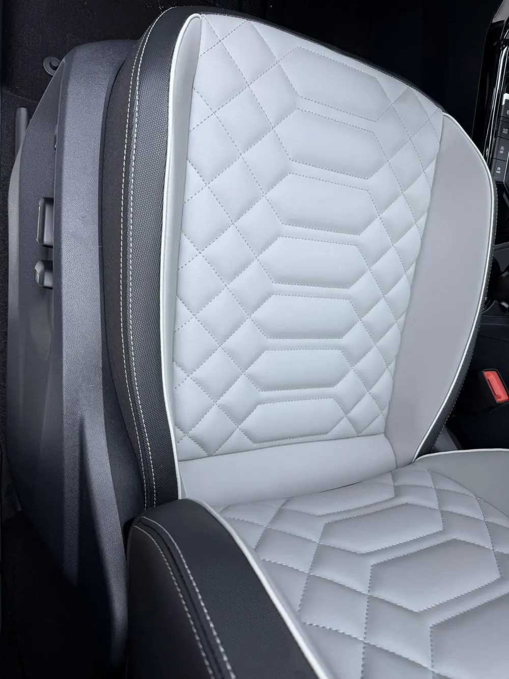 2022 VOLKSWAGEN TAYRON VIN LFV2B25N5N7067722 — фото 14