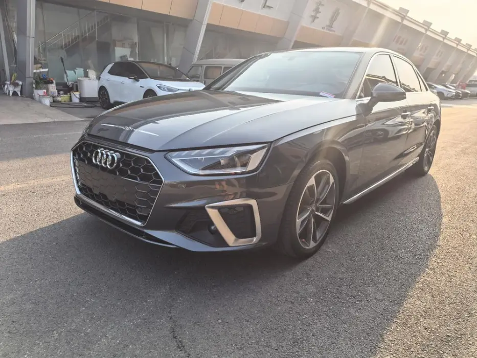 AUDI A4 2021, VIN N/A