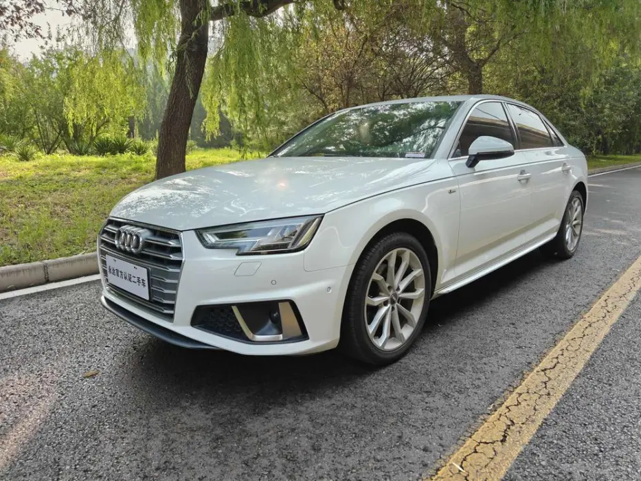 AUDI A4 2019, VIN N/A