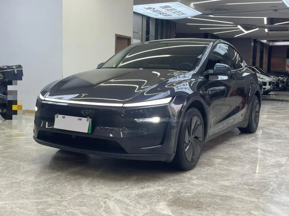 TESLA MODEL Y 2025, VIN N/A