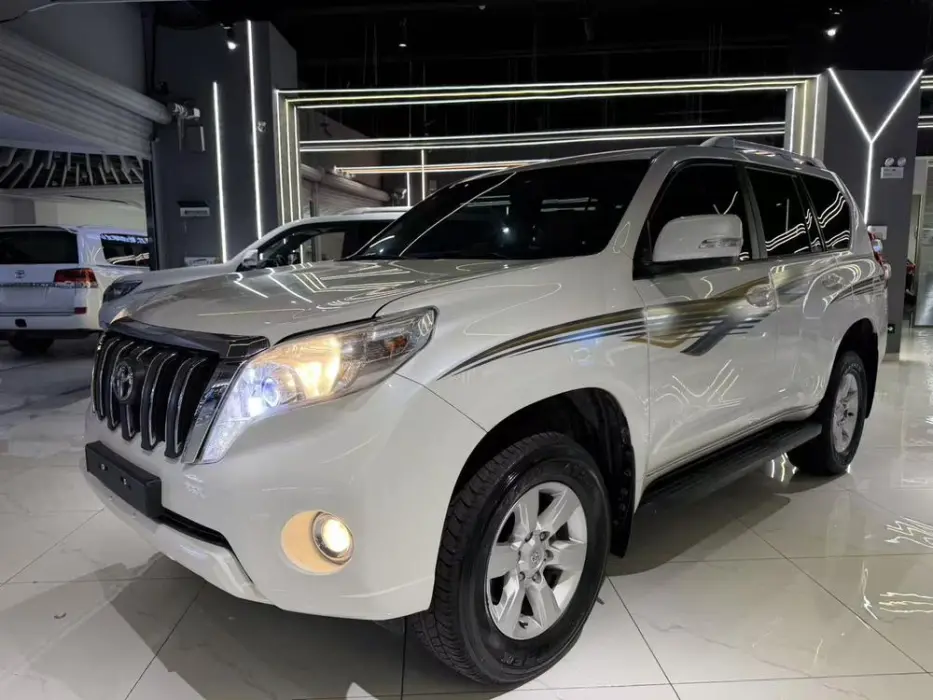 TOYOTA LAND CRUISER PRADO 2017, VIN N/A