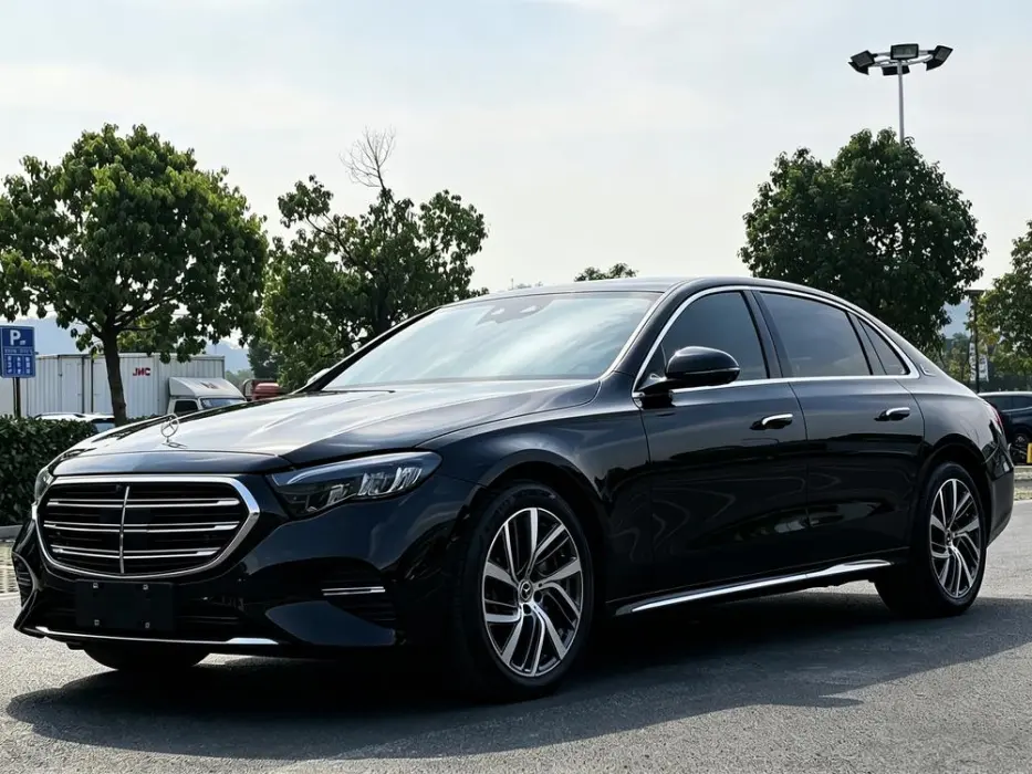 MERCEDES-BENZ E-KLASSE 2025, VIN N/A
