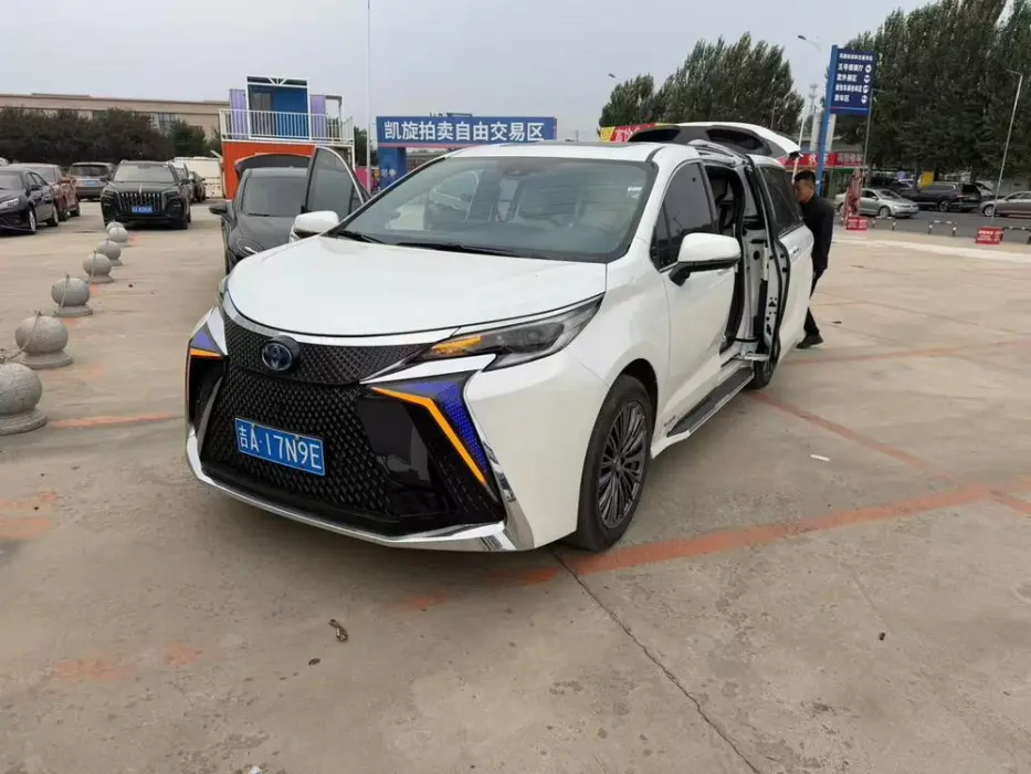 TOYOTA SIENNA 2023, VIN N/A