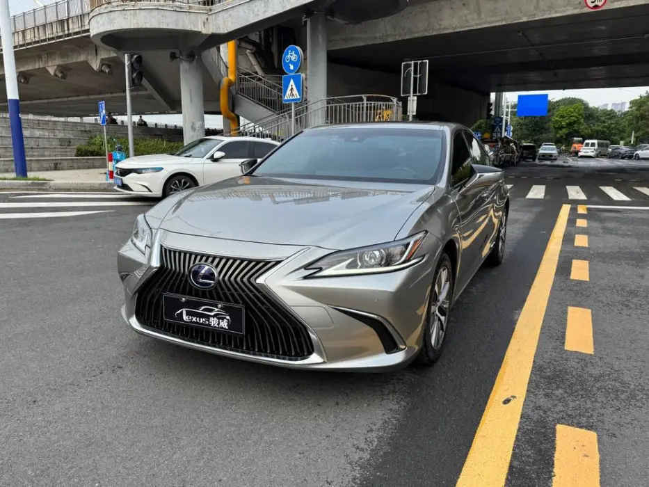 LEXUS ES 2021, VIN N/A