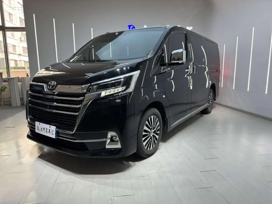 TOYOTA GRANVIA 2023, VIN N/A