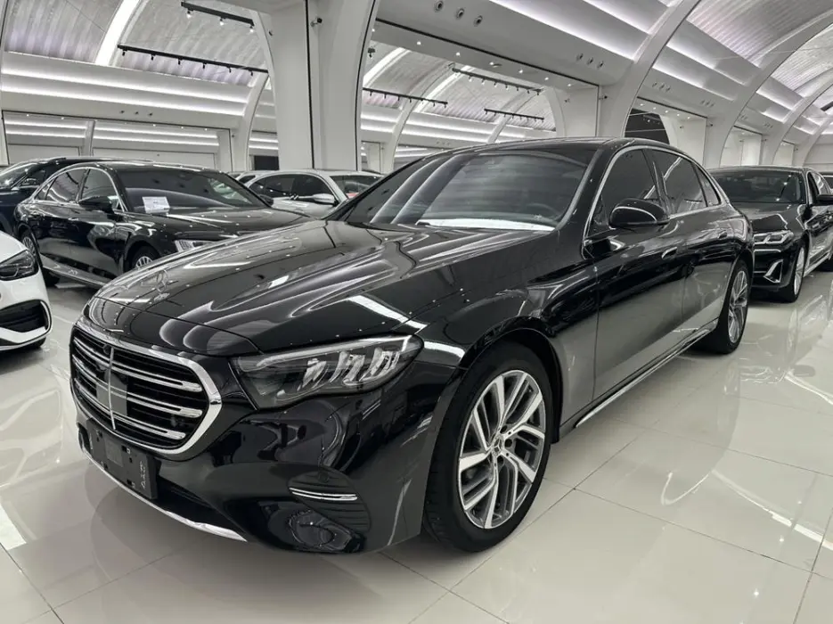 MERCEDES-BENZ E-KLASSE 2025, VIN N/A