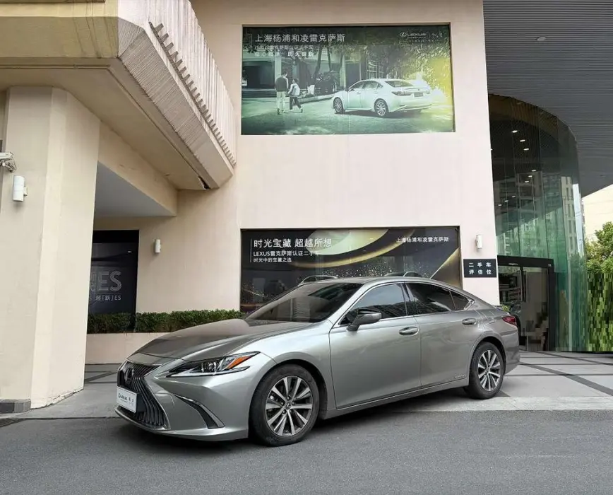 LEXUS ES 2020, VIN N/A