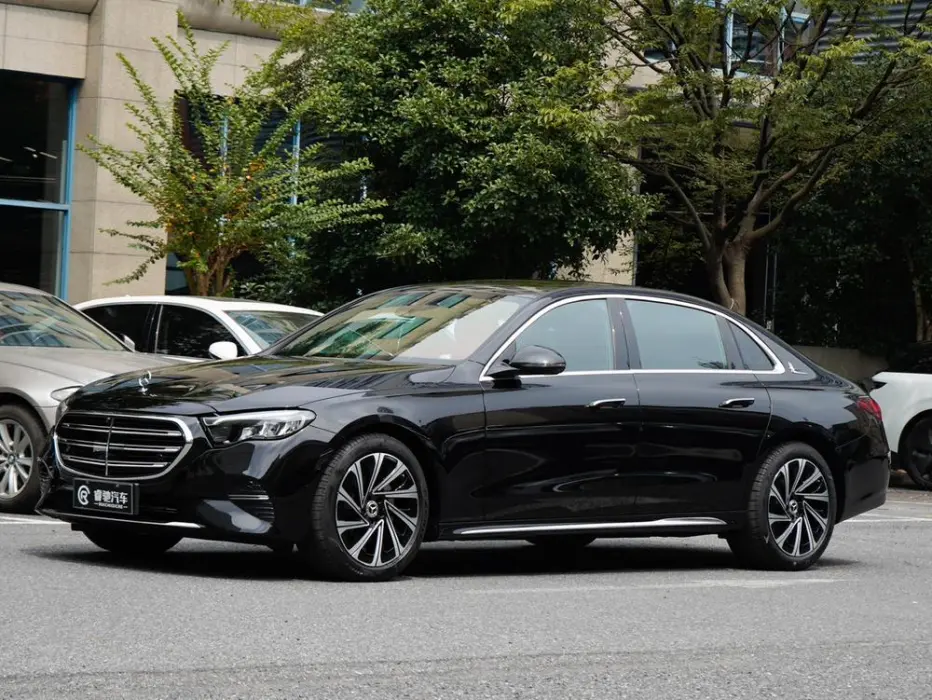 MERCEDES-BENZ E-KLASSE 2025, VIN N/A