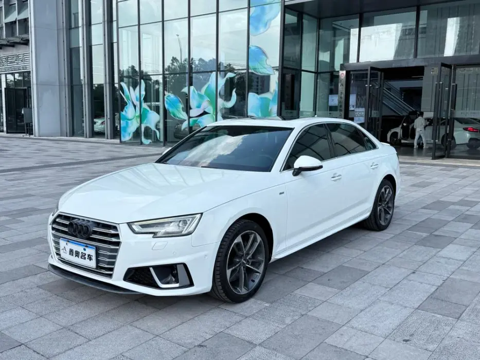 AUDI A4 2019, VIN N/A