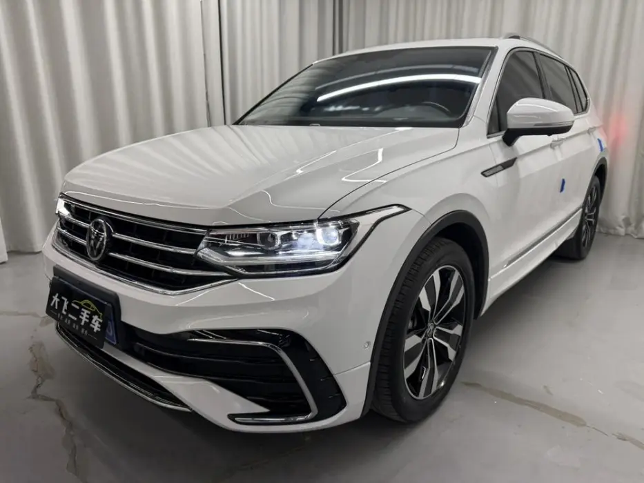 VOLKSWAGEN TIGUAN 2024, VIN N/A