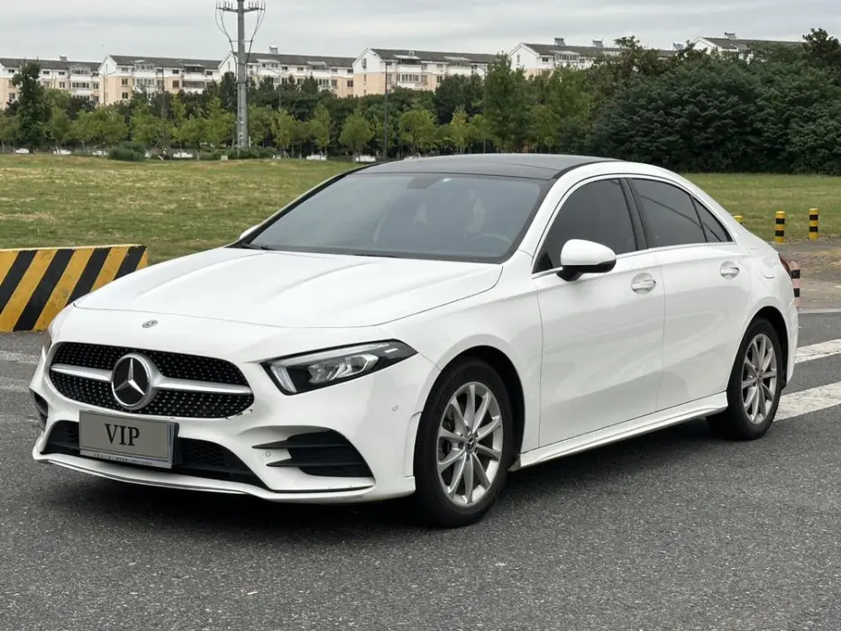 MERCEDES-BENZ A-KLASSE 2019, VIN N/A