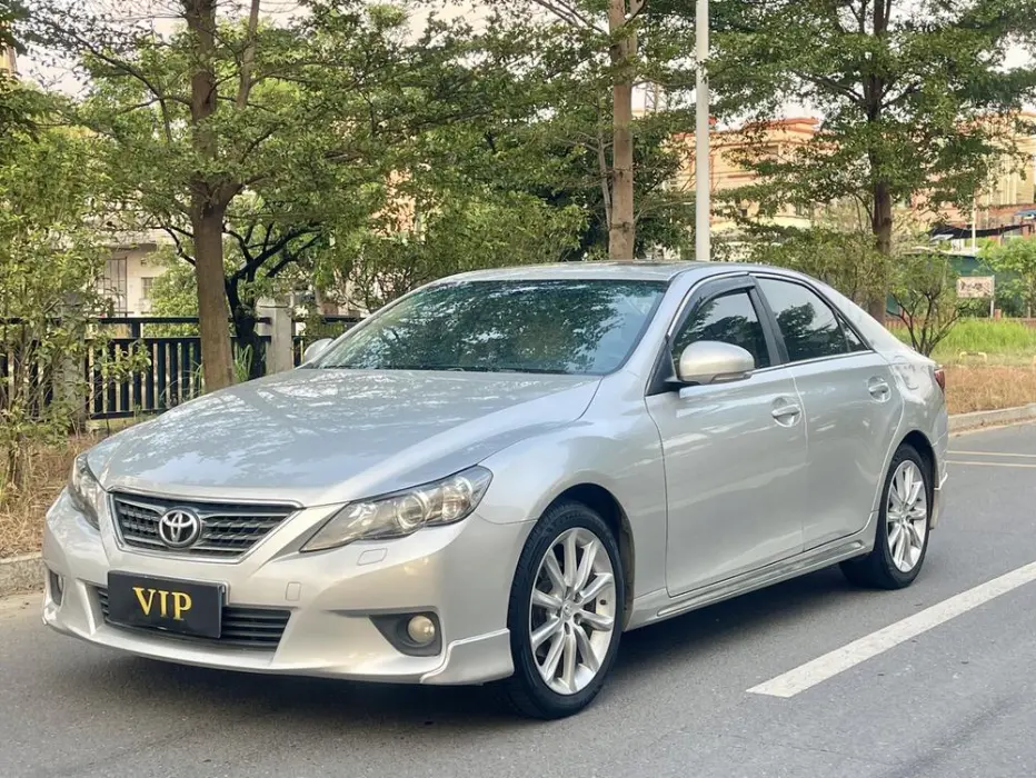TOYOTA MARK X 2013, VIN N/A