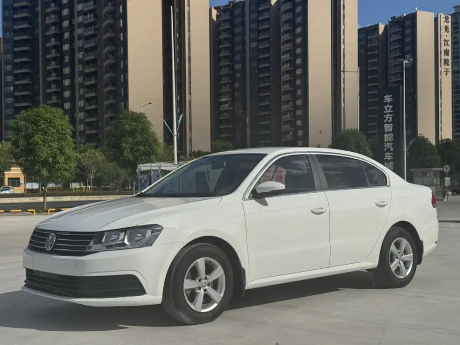 VOLKSWAGEN LAVIDA 2015, VIN N/A