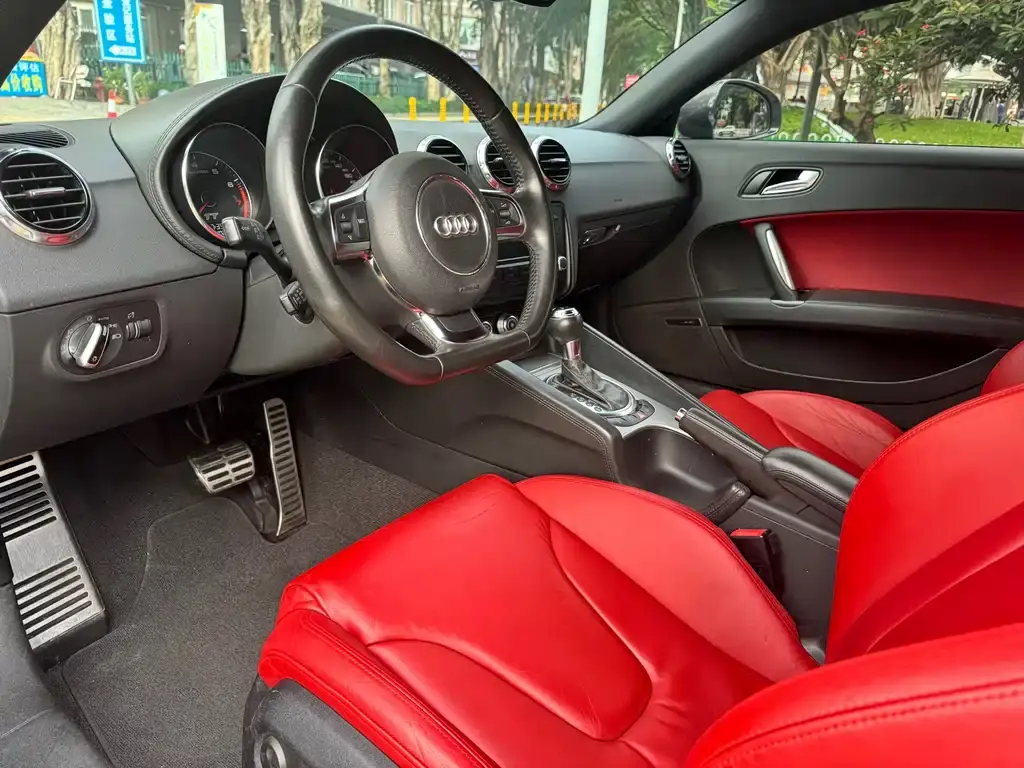 2011 AUDI TT VIN TRUAFB8J0C1002640 — фото 5