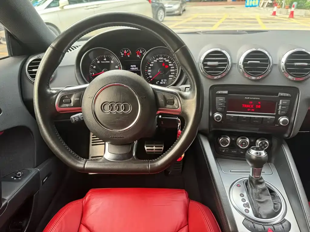 2011 AUDI TT VIN TRUAFB8J0C1002640 — фото 10