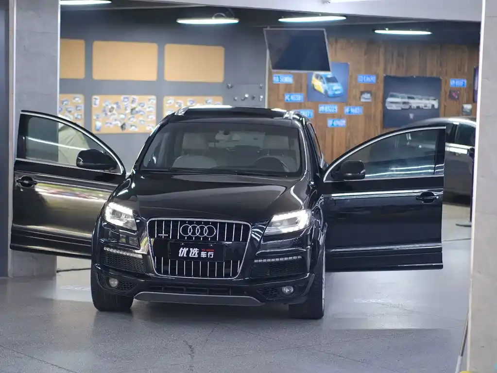 AUDI Q7 2010, VIN N/A