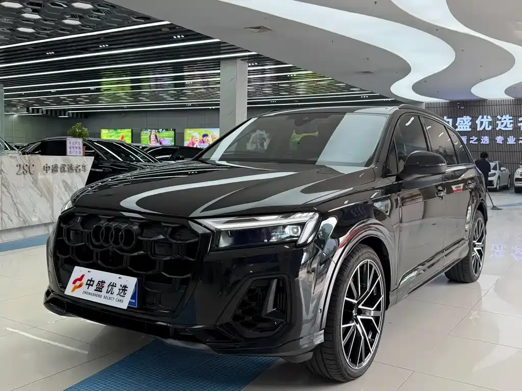AUDI Q7 2025, VIN N/A