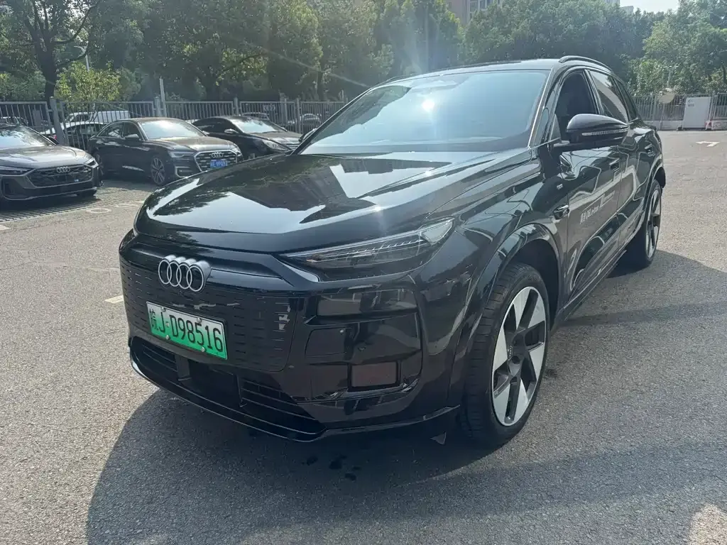 AUDI Q6 E-TRON 2025, VIN N/A